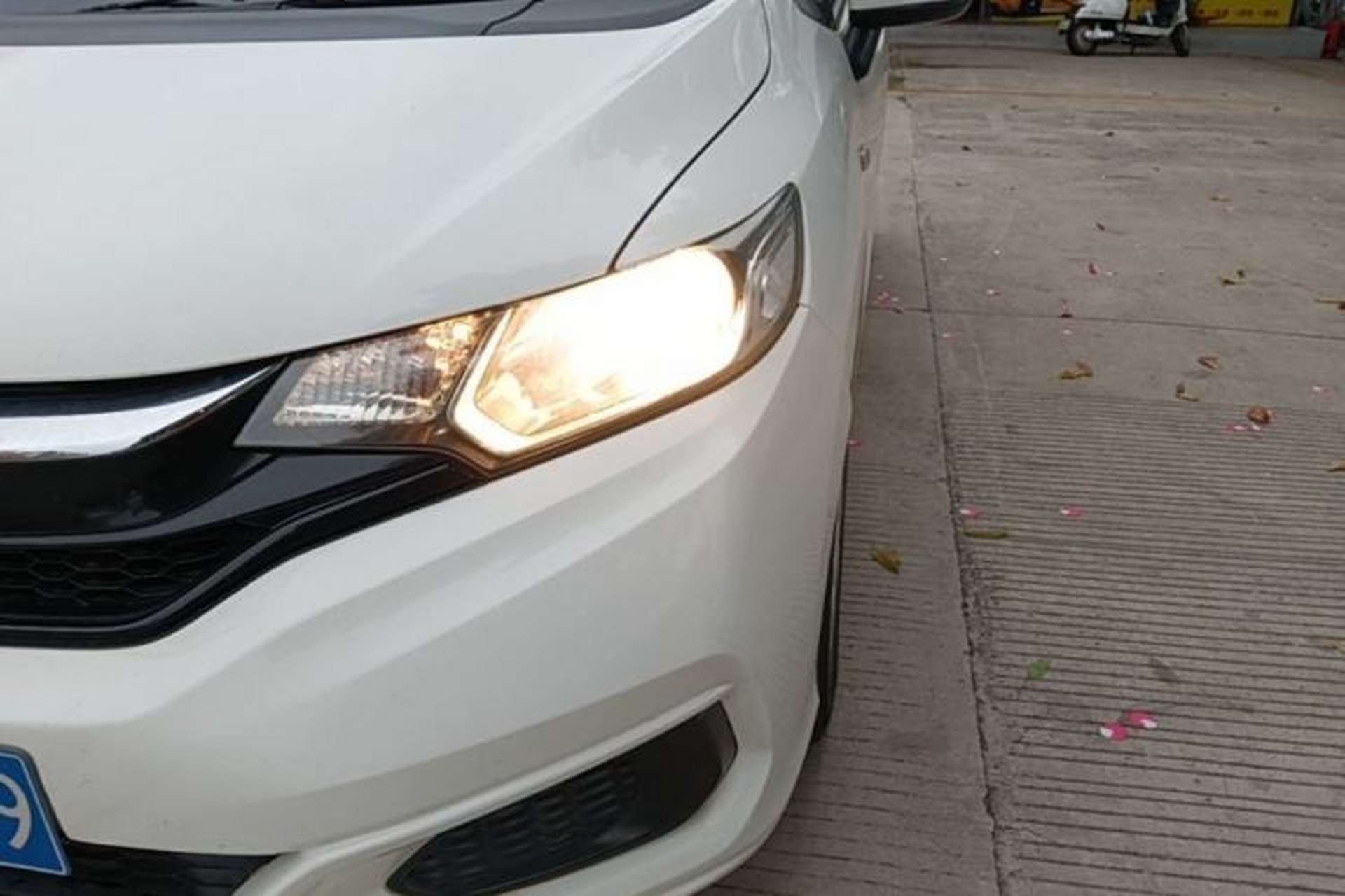 Used Honda Fit 2018 1.5L CVT Comfort Sunroof Version Left Front Headlight