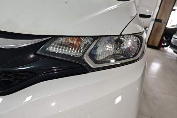 Used Honda Fit 2018 1.5L CVT Comfort Sunroof Version Left Front Headlight