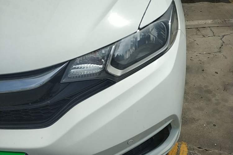 Used Honda Fit 2018 1.5L CVT Comfort Sunroof Version Left Front Headlight