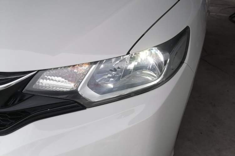 Used Honda Fit 2018 1.5L CVT Comfort Sunroof Version Left Front Headlight