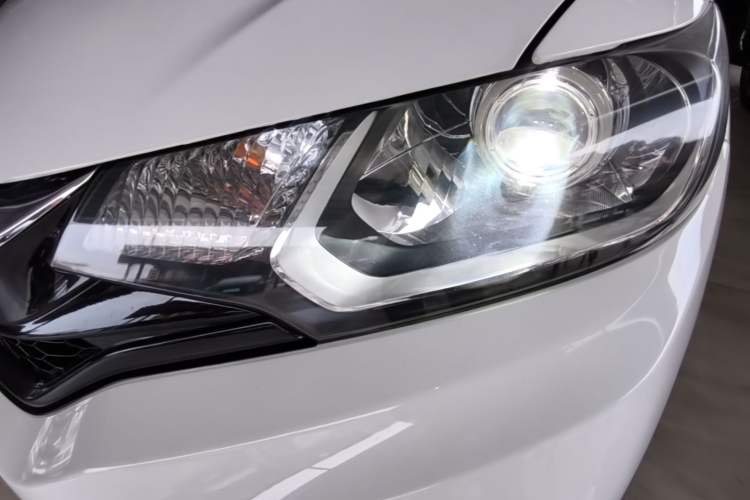 Used Honda Fit 2018 1.5L CVT Comfort Sunroof Version Left Front Headlight