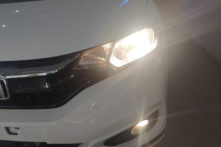 Used Honda Fit 2018 1.5L CVT Trendy Sports Edition Left Front Headlight