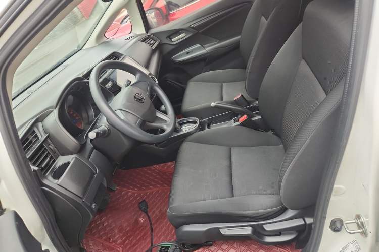 Used Honda Fit 2018 1.5L CVT Comfort Version Left Front Seat