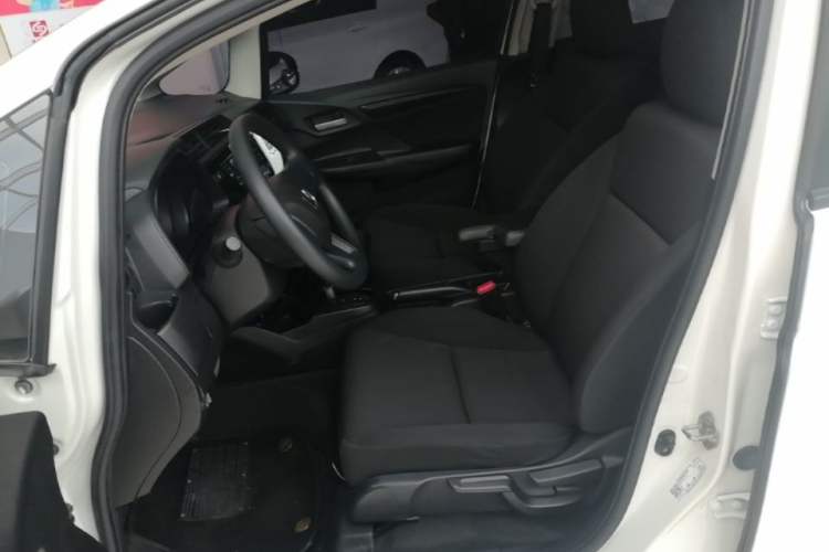 Used Honda Fit 2018 1.5L CVT Comfort Sunroof Version Left Front Seat