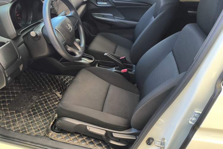 Used Honda Fit 2018 1.5L CVT Comfort Version Left Front Seat