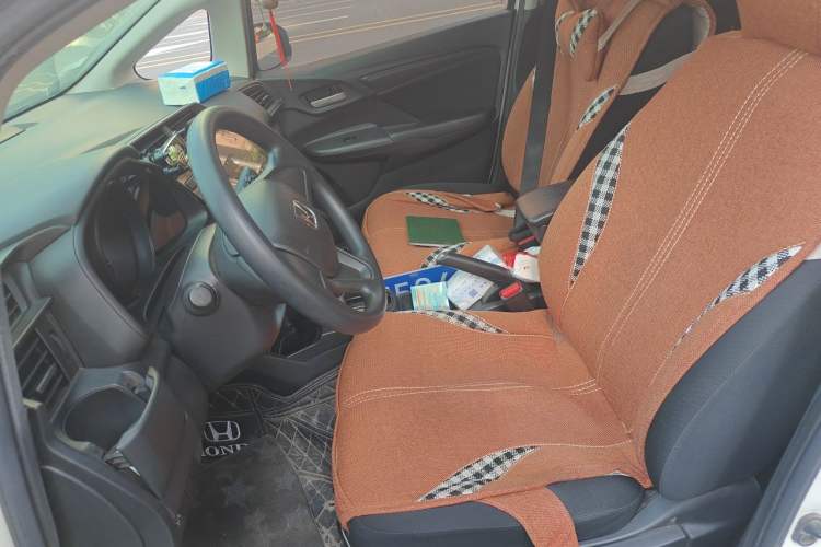 Used Honda Fit 2018 1.5L CVT Comfort Sunroof Version Left Front Seat