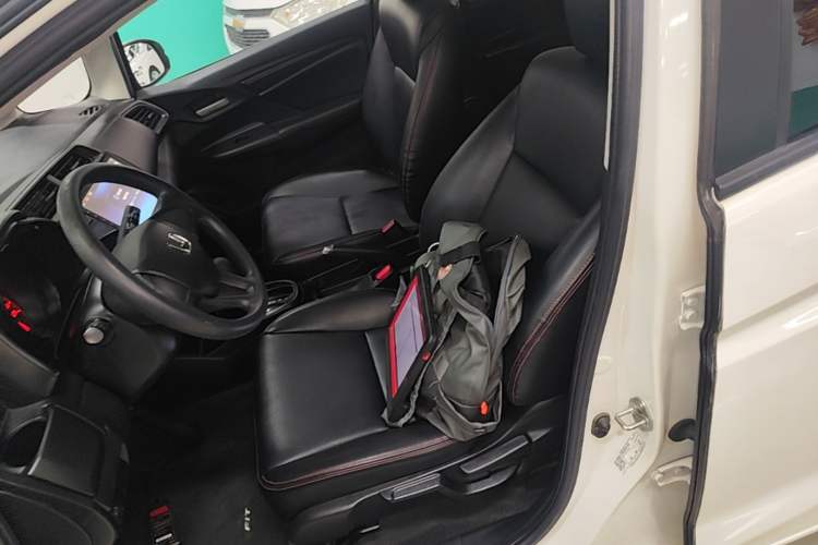 Used Honda Fit 2018 1.5L CVT Comfort Sunroof Version Left Front Seat