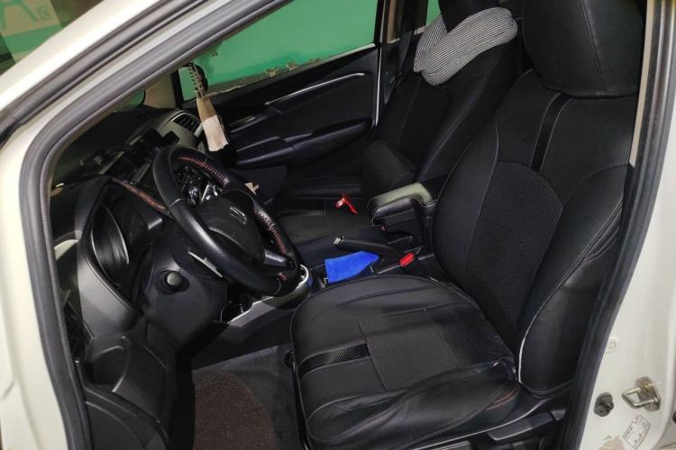 Used Honda Fit 2018 1.5L CVT Trendy Run+ Edition Left Front Seat