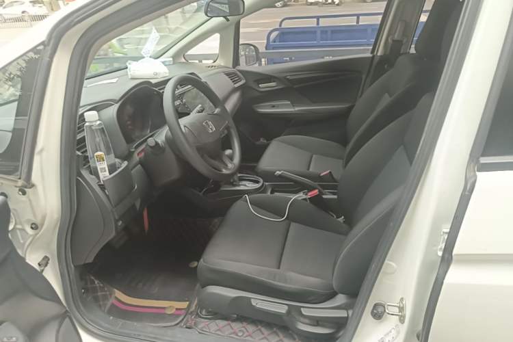 Used Honda Fit 2018 1.5L CVT Comfort Version Left Front Seat