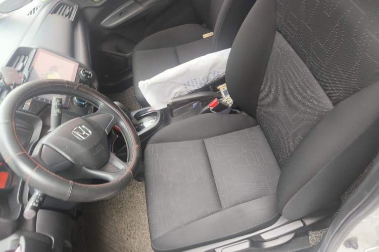 Used Honda Fit 2018 1.5L CVT Comfort Sunroof Version Left Front Seat