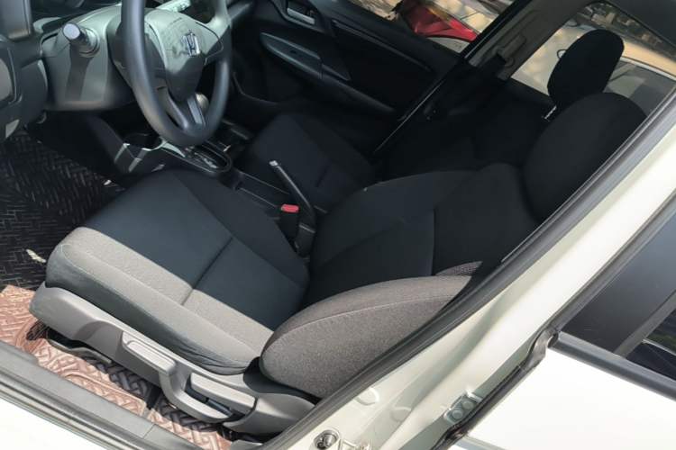 Used Honda Fit 2018 1.5L CVT Comfort Version Left Front Seat