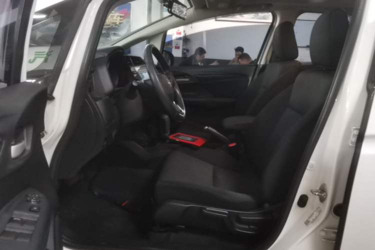 Used Honda Fit 2018 1.5L CVT Comfort Sunroof Version Left Front Seat
