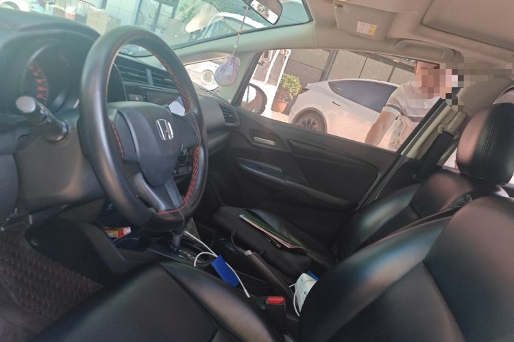 Used Honda Fit 2018 1.5L CVT Comfort Sunroof Version Left Front Seat