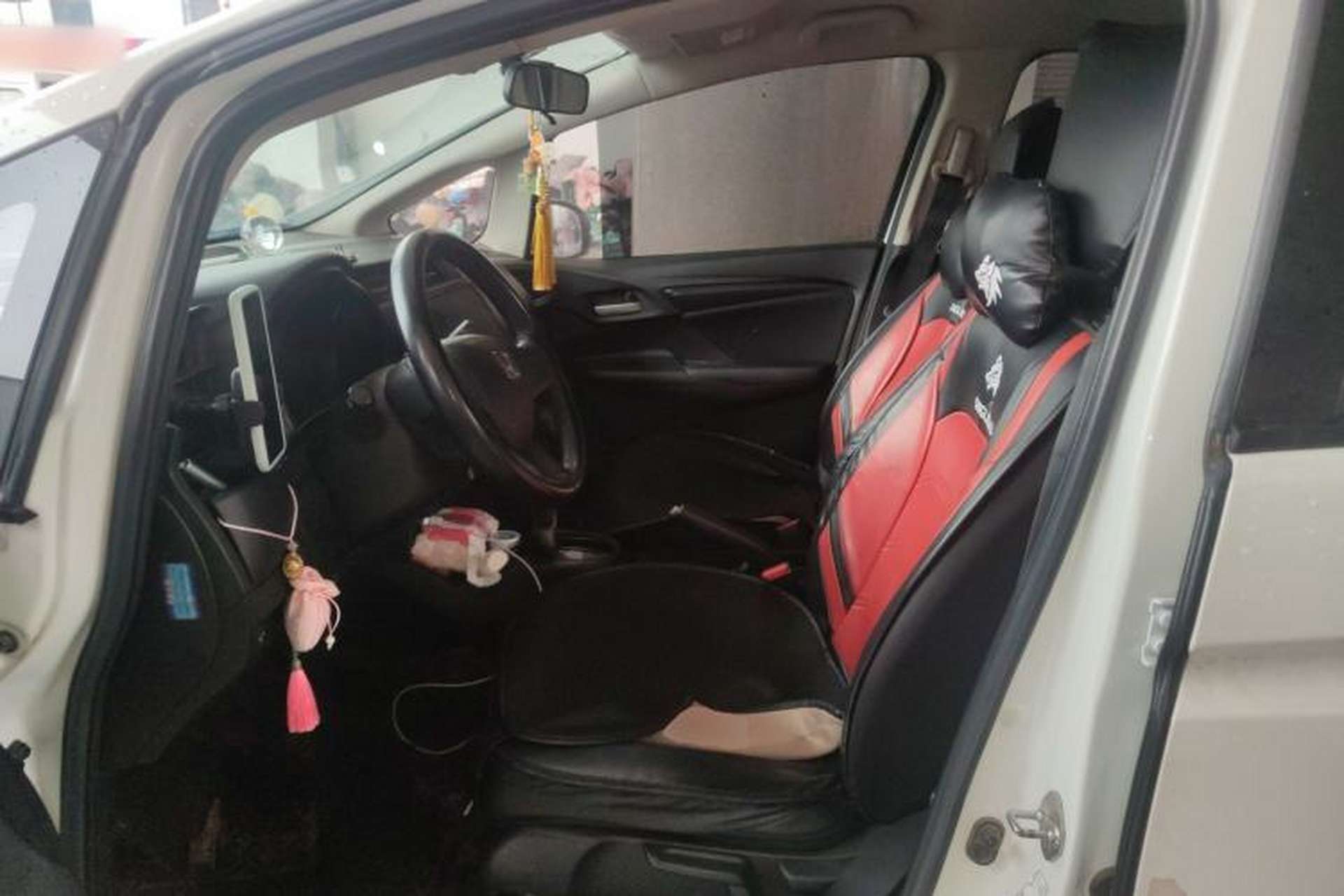 Used Honda Fit 2018 1.5L CVT Comfort Version Left Front Seat