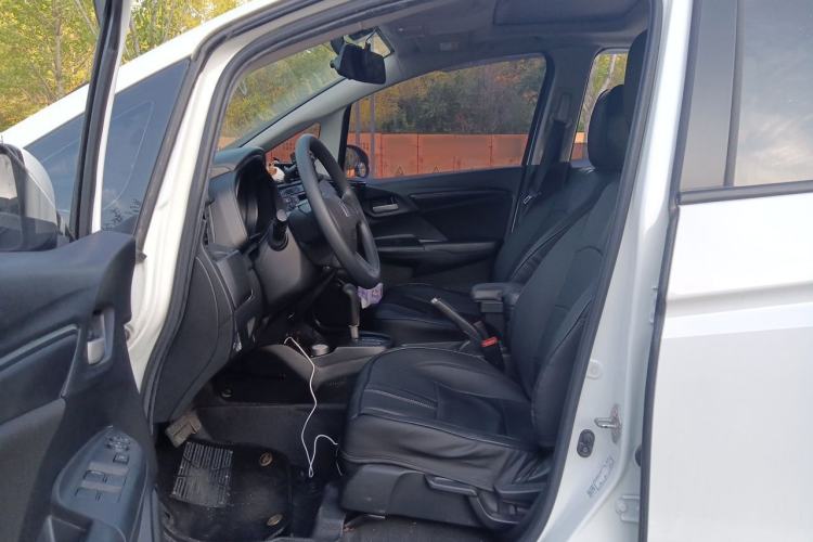 Used Honda Fit 2018 1.5L CVT Comfort Sunroof Version Left Front Seat