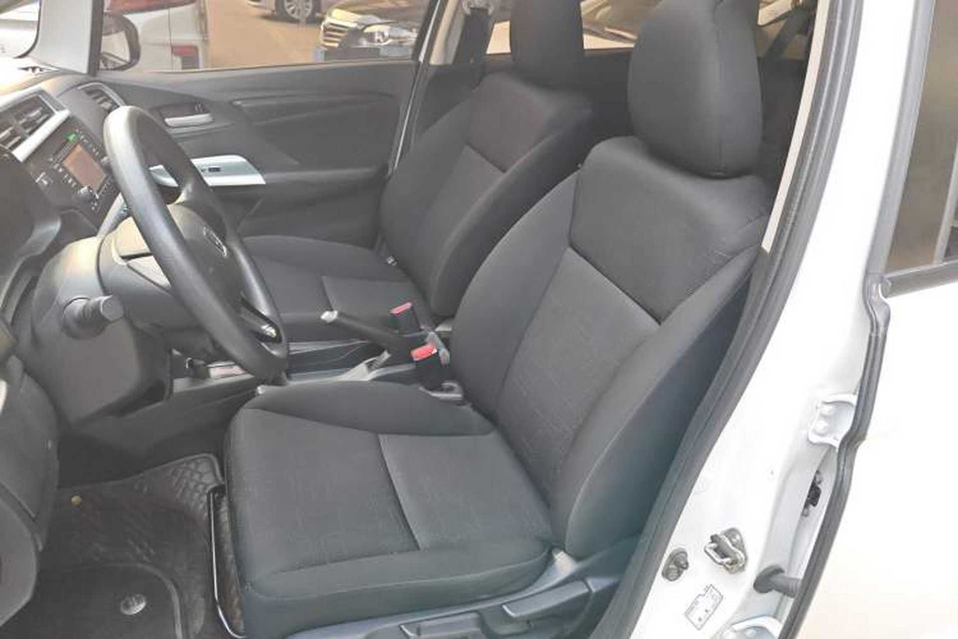 Used Honda Fit 2018 1.5L CVT Comfort Sunroof Version Left Front Seat