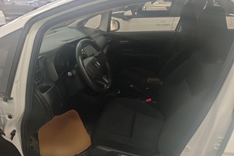 Used Honda Fit 2018 1.5L CVT Comfort Sunroof Version Left Front Seat