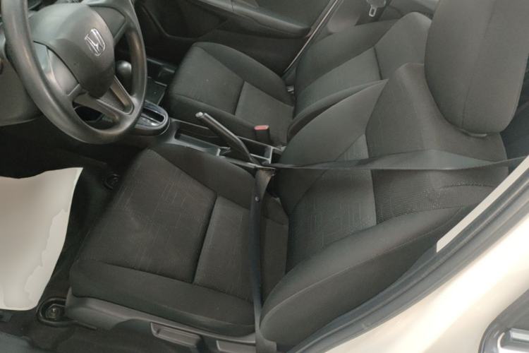 Used Honda Fit 2018 1.5L CVT Comfort Sunroof Version Left Front Seat
