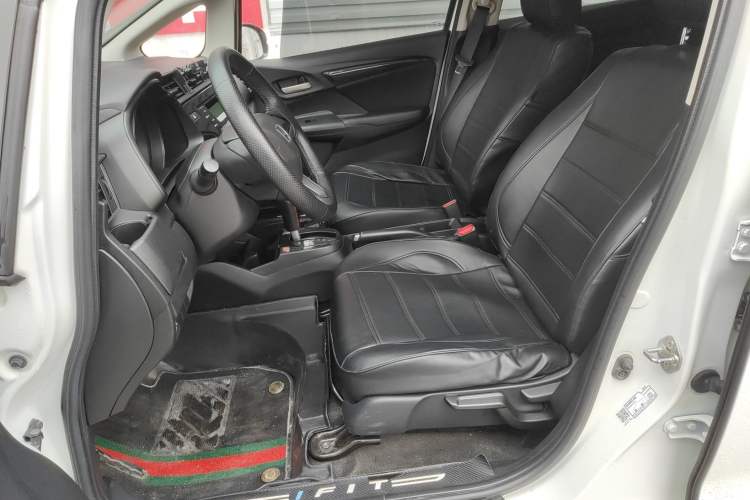 Used Honda Fit 2018 1.5L CVT Comfort Version Left Front Seat