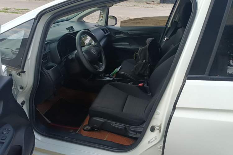 Used Honda Fit 2018 1.5L CVT Comfort Version Left Front Seat