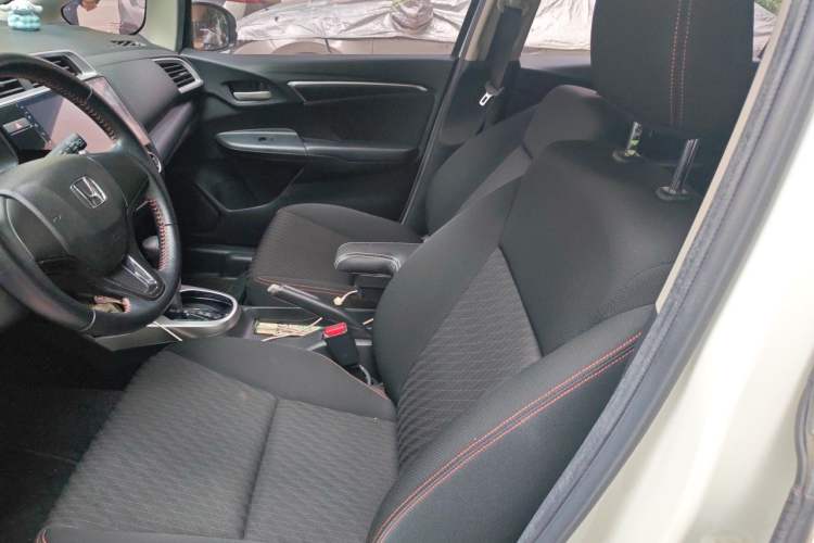 Used Honda Fit 2018 1.5L CVT Trendy Run+ Edition Left Front Seat