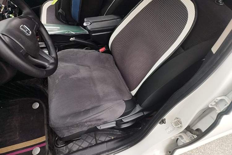 Used Honda Fit 2018 1.5L CVT Comfort Version Left Front Seat