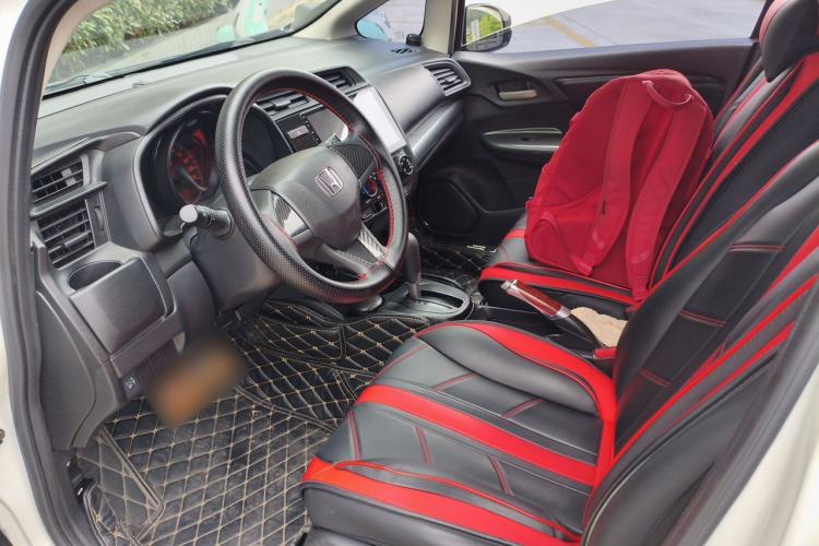 Used Honda Fit 2018 1.5L CVT Comfort Sunroof Version Left Front Seat