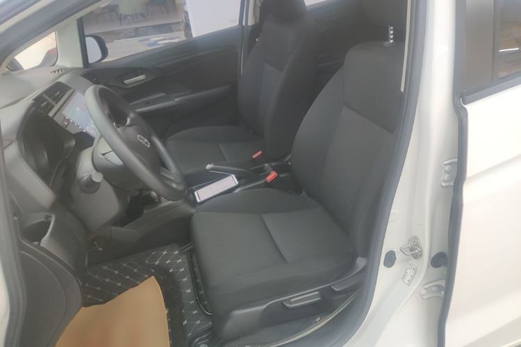 Used Honda Fit 2018 1.5L CVT Comfort Sunroof Version Left Front Seat