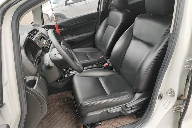 Used Honda Fit 2018 1.5L CVT Comfort Version Left Front Seat