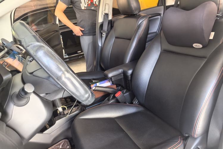 Used Honda Fit 2018 1.5L CVT Comfort Sunroof Version Left Front Seat
