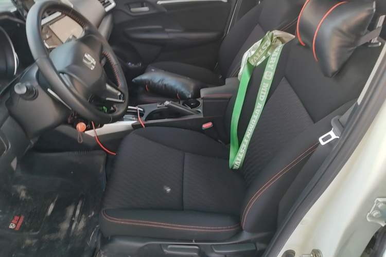 Used Honda Fit 2018 1.5L CVT Trendy Run+ Edition Left Front Seat