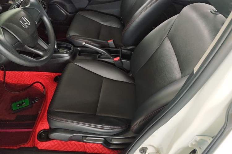 Used Honda Fit 2018 1.5L CVT Comfort Sunroof Version Left Front Seat