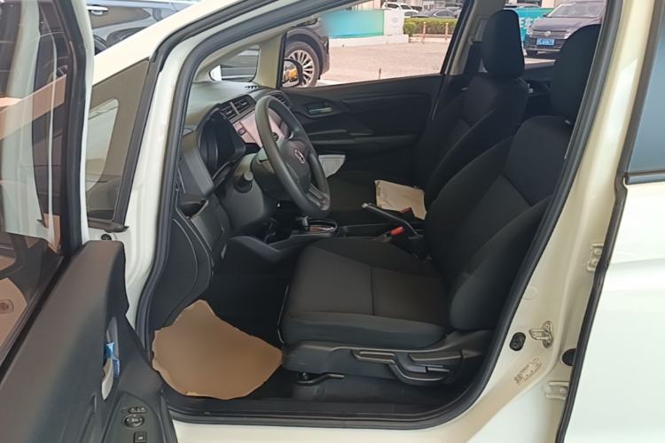 Used Honda Fit 2018 1.5L CVT Comfort Sunroof Version Left Front Seat