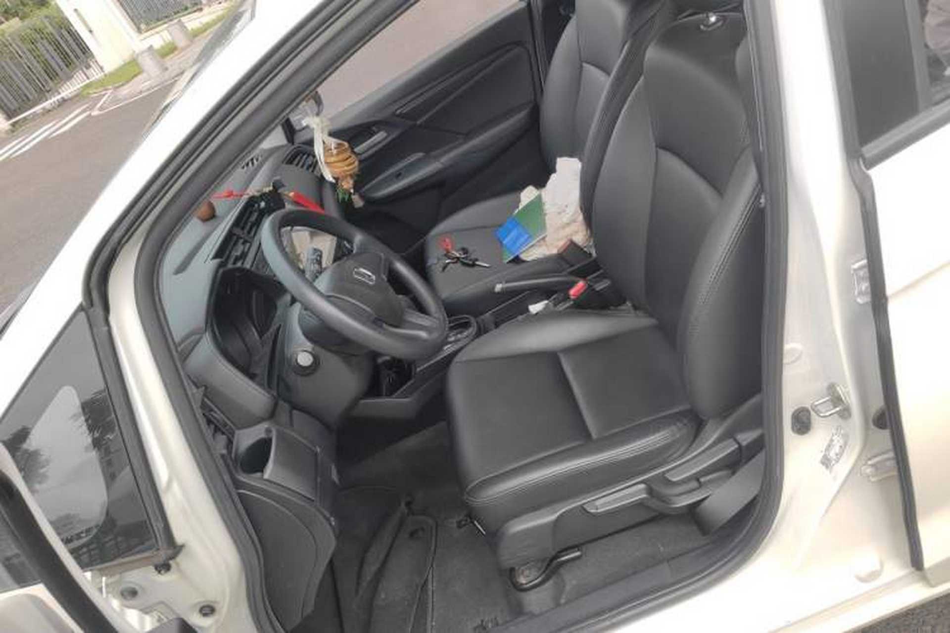 Used Honda Fit 2018 1.5L CVT Comfort Sunroof Version Left Front Seat