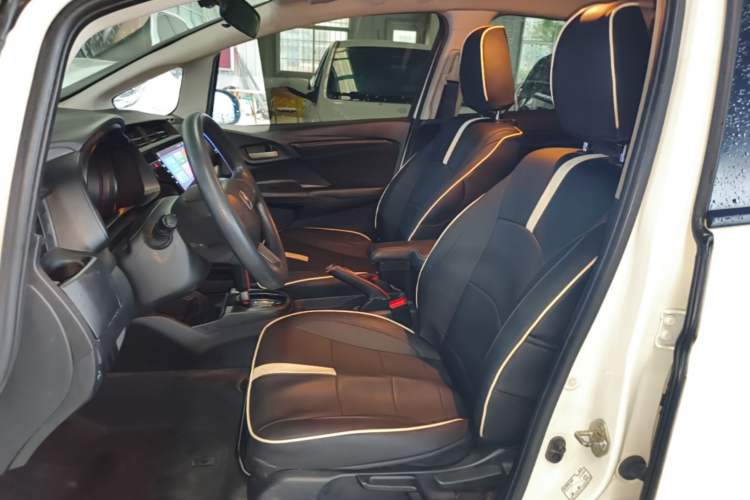Used Honda Fit 2018 1.5L CVT Comfort Version Left Front Seat