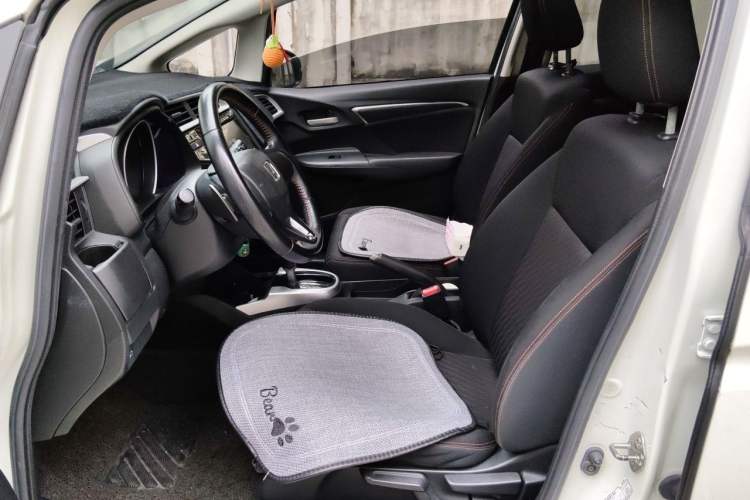 Used Honda Fit 2018 1.5L CVT Trendy Run+ Edition Left Front Seat