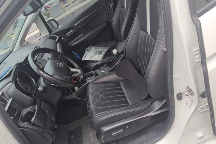 Used Honda Fit 2018 1.5L CVT Trendy Run+ Edition Left Front Seat
