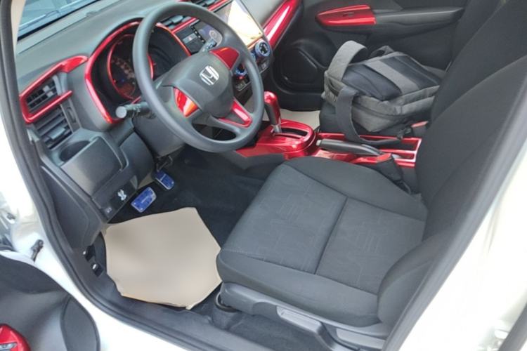 Used Honda Fit 2018 1.5L CVT Comfort Sunroof Version Left Front Seat