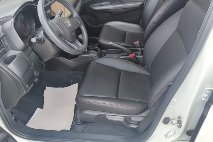 Used Honda Fit 2018 1.5L CVT Comfort Sunroof Version Left Front Seat