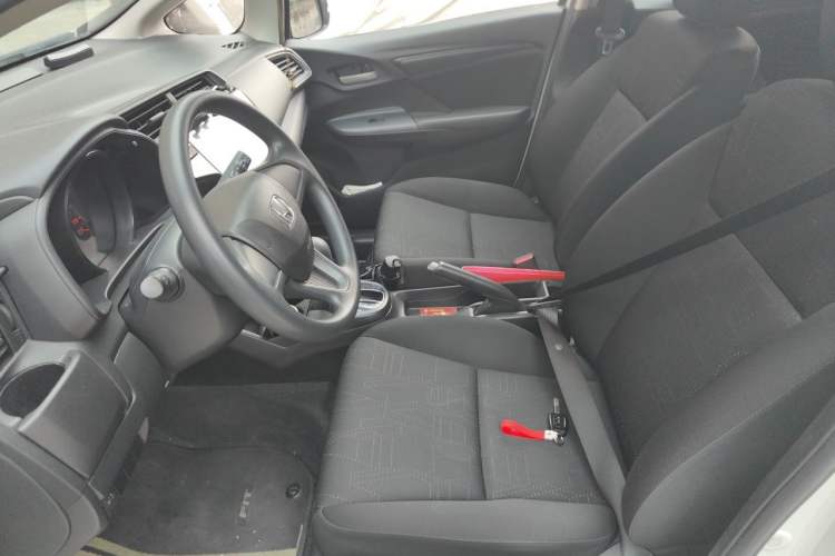 Used Honda Fit 2018 1.5L CVT Comfort Sunroof Version Left Front Seat