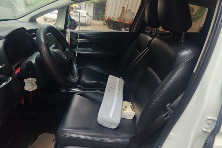 Used Honda Fit 2018 1.5L CVT Comfort Sunroof Version Left Front Seat