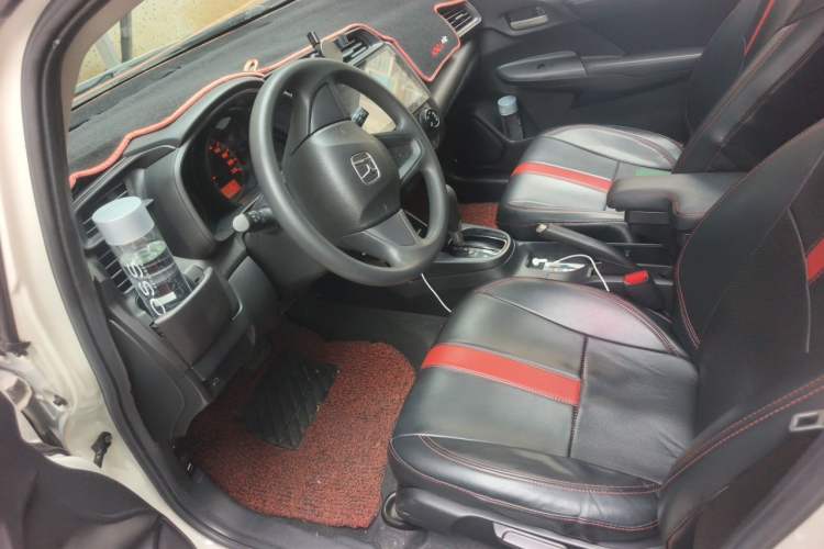 Used Honda Fit 2018 1.5L CVT Comfort Sunroof Version Left Front Seat