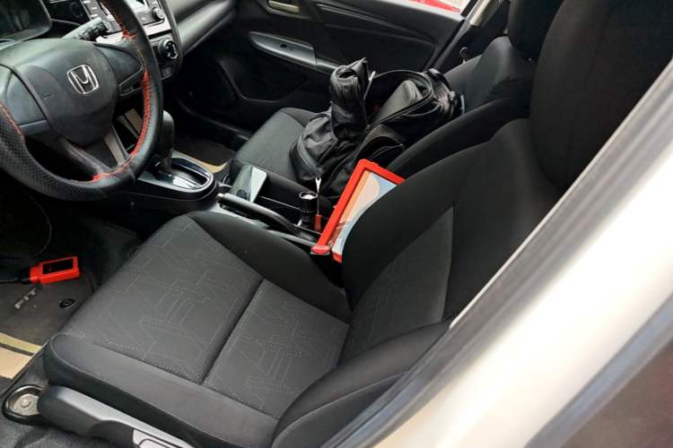 Used Honda Fit 2018 1.5L CVT Comfort Version Left Front Seat