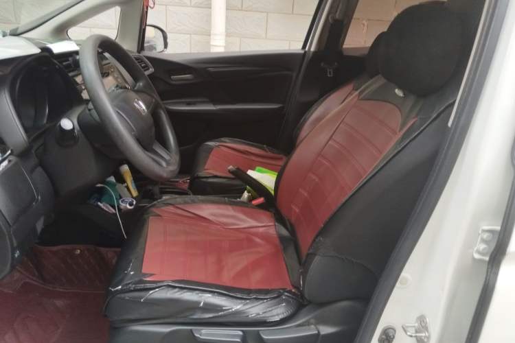 Used Honda Fit 2018 1.5L CVT Comfort Version Left Front Seat