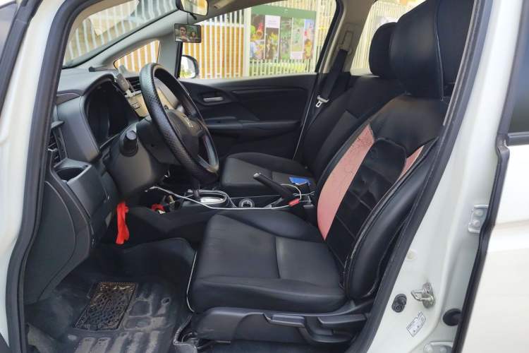 Used Honda Fit 2018 1.5L CVT Comfort Version Left Front Seat