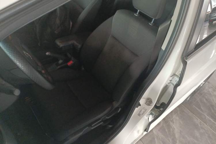 Used Honda Fit 2018 1.5L CVT Comfort Sunroof Version Left Front Seat