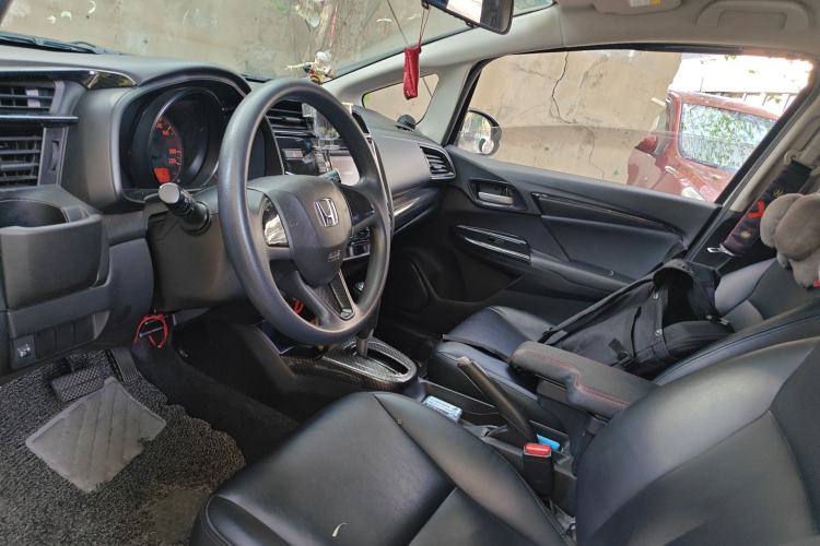 Used Honda Fit 2018 1.5L CVT Comfort Version Left Front Seat