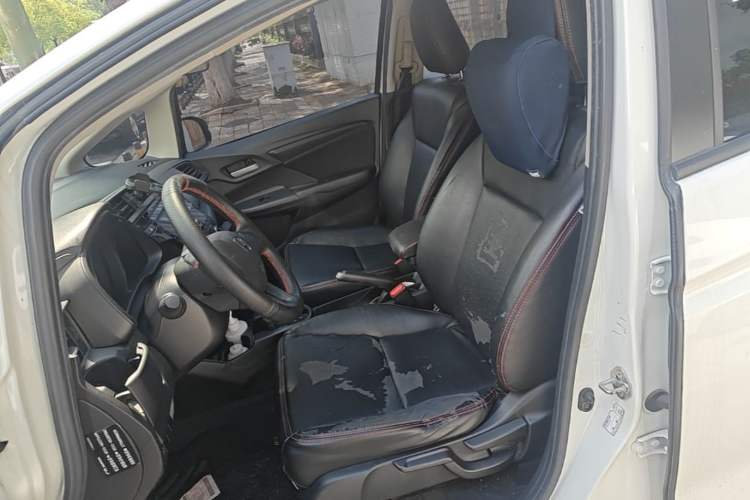 Used Honda Fit 2018 1.5L CVT Comfort Version Left Front Seat