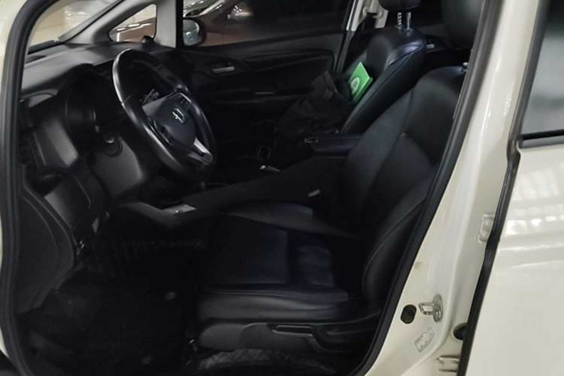Used Honda Fit 2018 1.5L CVT Comfort Sunroof Version Left Front Seat