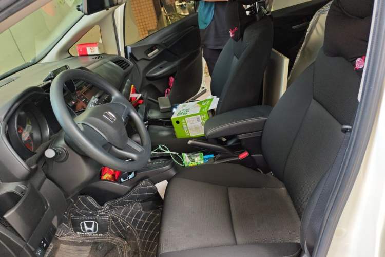 Used Honda Fit 2018 1.5L CVT Comfort Version Left Front Seat